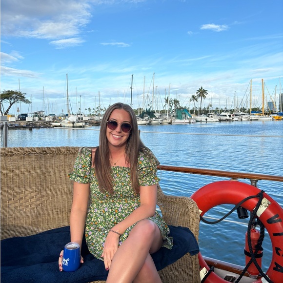 Meet the Posher Other - Meet your Posher, Teryn